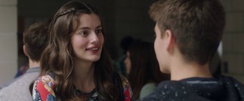 Movie still from “Ma” (2019), directed by Tate Taylor – A young woman and a young man talking to each other; Close Up shot, Over the shoulder angle
