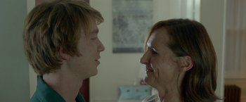 Movie still from “Me and Earl and the Dying Girl” (2015), directed by Alfonso Gomez-Rejon – A woman and a young boy face to face; Close Up shot, Over the shoulder angle