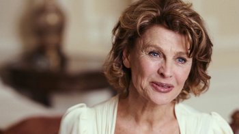 Movie still from “New York, I Love You” (2008), directed by Wen Jiang – An older woman is looking into the camera; Close Up shot, Low angle