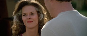 Movie still from “Poltergeist” (1982), directed by Tobe Hooper – A woman's face and a man's face; Close Up shot, Over the shoulder angle