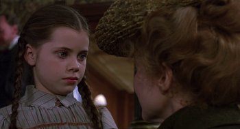 Movie still from “Return to Oz” (1985), directed by Walter Murch – A woman and a young girl are looking at each other; Close Up shot, Over the shoulder angle