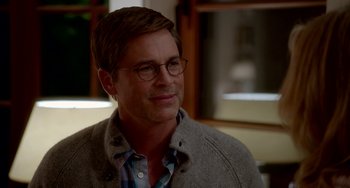 Movie still from “Sex Tape” (2014), directed by Jake Kasdan – A person wearing glasses and a sweater; Close Up shot, Over the shoulder angle