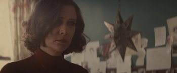 Movie still from “The Diary of a Teenage Girl” (2015), directed by Marielle Heller – A person standing in a room; Close Up shot, Over the shoulder angle