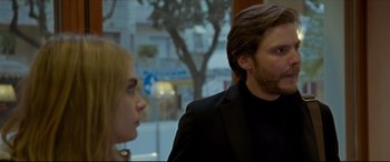 Movie still from “The Face of an Angel” (2014), directed by Michael Winterbottom – A man and a woman are looking at each other; Close Up shot, Over the shoulder angle