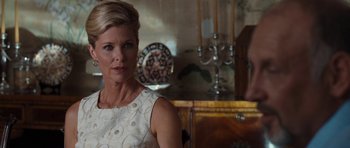 Movie still from “The Last Song” (2010), directed by Julie Anne Robinson – A woman in a white dress sitting in front of a mirror; Close Up shot, Over the shoulder angle