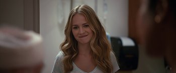 Movie still from “The Longest Ride” (2015), directed by George Tillman Jr. – A beautiful young woman with long , blonde hair; Close Up shot, Over the shoulder angle