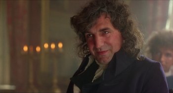 Movie still from “The Madness of King George” (1994), directed by Nicholas Hytner – A person with curly hair; Close Up shot, Over the shoulder angle