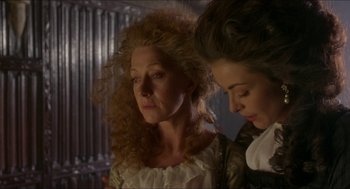 Movie still from “The Madness of King George” (1994), directed by Nicholas Hytner – Two women are standing next to each other; Close Up shot, Over the shoulder angle