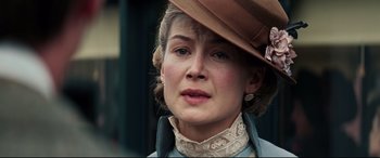 Movie still from “Hostiles” (2017), directed by Scott Cooper – A person wearing a hat; Close Up shot, Low angle