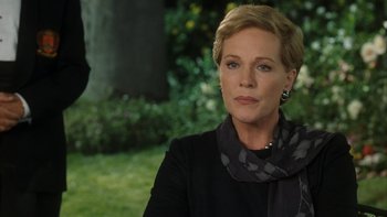 Movie still from “The Princess Diaries” (2001), directed by Garry Marshall – A person wearing a black jacket; Close Up shot, Over the shoulder angle