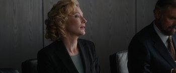 Movie still from “Truth” (2015), directed by James Vanderbilt – A woman with blonde hair wearing a black jacket; Close Up shot, Over the shoulder angle