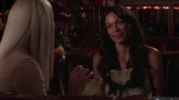 Movie still from “Unforgettable” (2017), directed by Denise Di Novi – A woman sitting at a table with a drink in front of a woman; Close Up shot, Over the shoulder angle