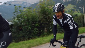 Movie still from “Icarus” (2017), directed by Bryan Fogel – Medium shot, High angle