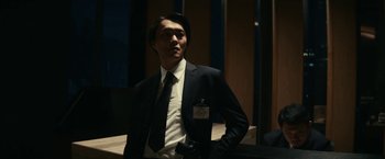 Movie still from “Kate” (2021), directed by Cedric Nicolas-Troyan – Medium shot, Low angle