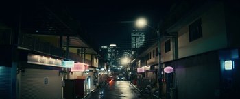 Movie still from “Kate” (2021), directed by Cedric Nicolas-Troyan – Extreme Wide shot, Low angle