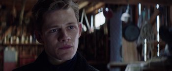 Movie still from “Kidnapping Stella” (2019), directed by Thomas Sieben – A person wearing a jacket; Close Up shot, Low angle