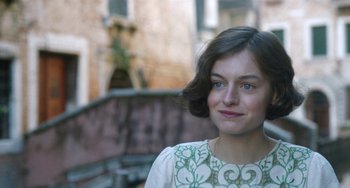 Movie still from “Lady Chatterley's Lover” (2022), directed by Laure de Clermont-Tonnerre – Close Up shot, Over the shoulder angle