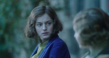 Movie still from “Lady Chatterley's Lover” (2022), directed by Laure de Clermont-Tonnerre – Close Up shot, Over the shoulder angle