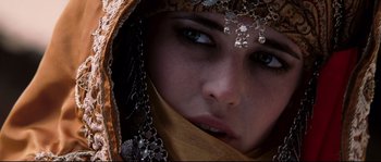 Movie still from “Kingdom of Heaven” (2005), directed by Ridley Scott – A person wearing a headscarf; Close Up shot, Low angle