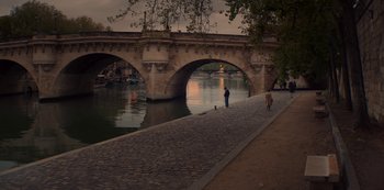 Movie still from “Lupin” (2021), created by Tigran Rosine – Extreme Wide shot, High angle