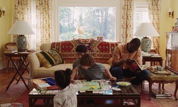 Movie still from “Marriage Story” (2019), directed by Noah Baumbach – Medium shot, Over the shoulder angle