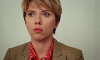 Movie still from “Marriage Story” (2019), directed by Noah Baumbach – Close Up shot, Over the shoulder angle