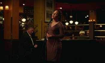 Movie still from “Marriage Story” (2019), directed by Noah Baumbach – Wide shot, Over the shoulder angle