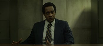 Movie still from “Mindhunter” (2017), directed by Tobias Lindholm – Medium shot, Low angle
