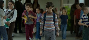 Movie still from “Mindhunter” (2017), directed by Tobias Lindholm – Medium shot, Over the shoulder angle