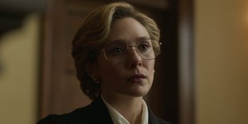 Movie still from “Love & Death” (2023), directed by Clark Johnson – Close Up shot, Low angle