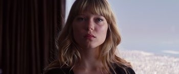 Movie still from “Mission: Impossible - Ghost Protocol” (2011), directed by Brad Bird – A person with long blonde hair; Close Up shot, Low angle