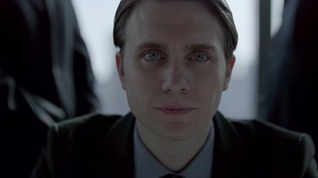 Movie still from “Mr. Robot” (2015), created by Sam Esmail – Close Up shot, Over the shoulder angle