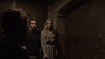 Movie still from “Mr. Robot” (2015), created by Sam Esmail – Medium shot, Over the shoulder angle