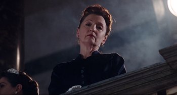 Movie still from “Phantom Thread” (2017), directed by Paul Thomas Anderson – Medium shot, Low angle