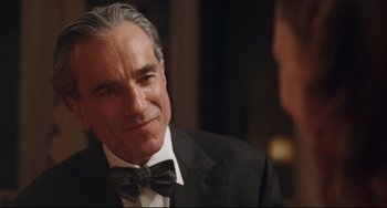 Movie still from “Phantom Thread” (2017), directed by Paul Thomas Anderson – Close Up shot, Over the shoulder angle