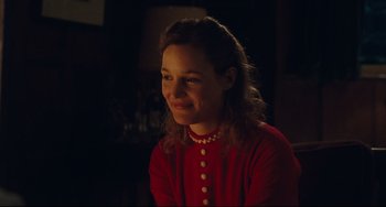 Movie still from “Phantom Thread” (2017), directed by Paul Thomas Anderson – Close Up shot, Over the shoulder angle