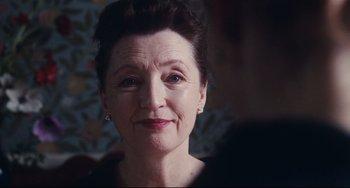 Movie still from “Phantom Thread” (2017), directed by Paul Thomas Anderson – Close Up shot, Over the shoulder angle