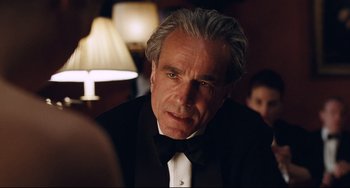 Movie still from “Phantom Thread” (2017), directed by Paul Thomas Anderson – Close Up shot, Over the shoulder angle