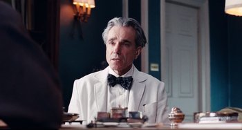 Movie still from “Phantom Thread” (2017), directed by Paul Thomas Anderson – Close Up shot, Over the shoulder angle
