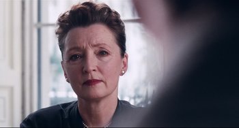 Movie still from “Phantom Thread” (2017), directed by Paul Thomas Anderson – Close Up shot, Over the shoulder angle