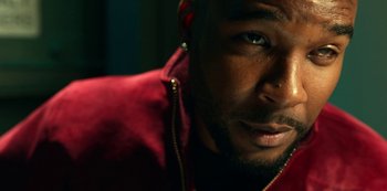 Movie still from “Project Power” (2020), directed by Henry Joost – Extreme Close Up shot, Over the shoulder angle