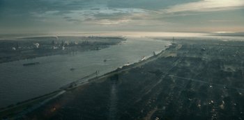 Movie still from “Project Power” (2020), directed by Henry Joost – Extreme Wide shot, High angle