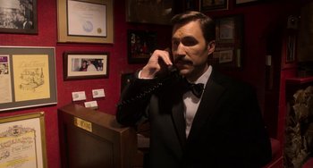 Movie still from “Sandy Wexler” (2017), directed by Steven Brill – Medium shot, High angle