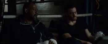 Movie still from “Southpaw” (2015), directed by Antoine Fuqua – Medium shot, Over the shoulder angle