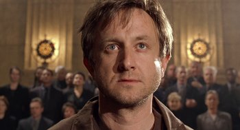 Movie still from “Starship Troopers” (1997), directed by Paul Verhoeven – Close Up shot, Low angle