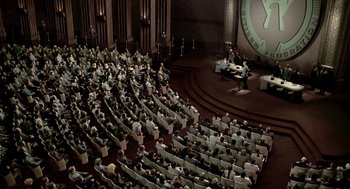 Movie still from “Starship Troopers” (1997), directed by Paul Verhoeven – Extreme Wide shot, High angle