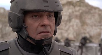 Movie still from “Starship Troopers” (1997), directed by Paul Verhoeven – Close Up shot, Over the shoulder angle