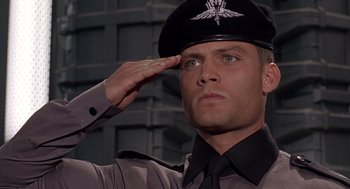 Movie still from “Starship Troopers” (1997), directed by Paul Verhoeven – Close Up shot, Low angle