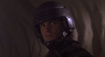 Movie still from “Starship Troopers” (1997), directed by Paul Verhoeven – Close Up shot, Low angle