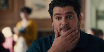 Movie still from “The Book of Henry” (2017), directed by Colin Trevorrow – A person holding his hand to his face; Close Up shot, Over the shoulder angle